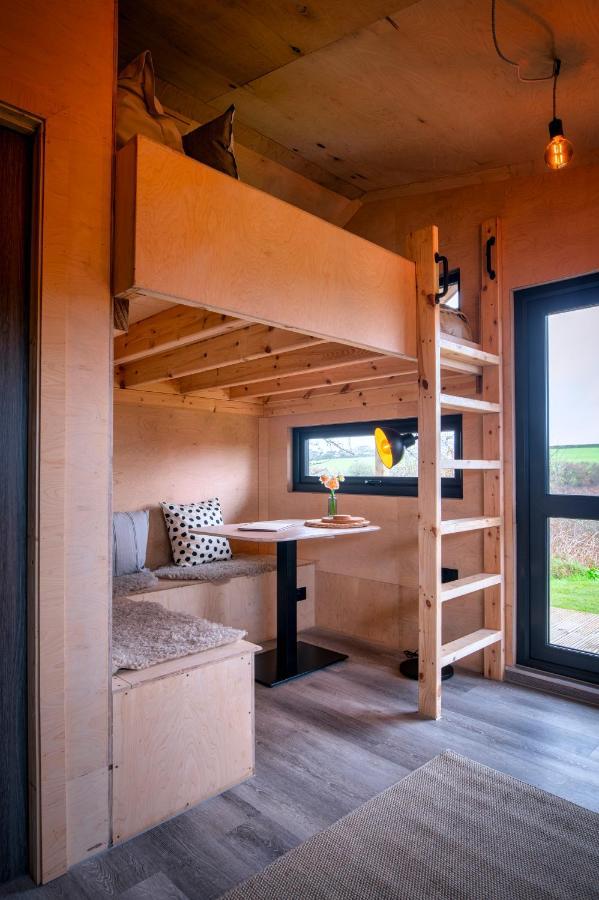 Luxury Glamping Cabin With Outdoor Bath On Cornish Flower Farm 特鲁罗 外观 照片